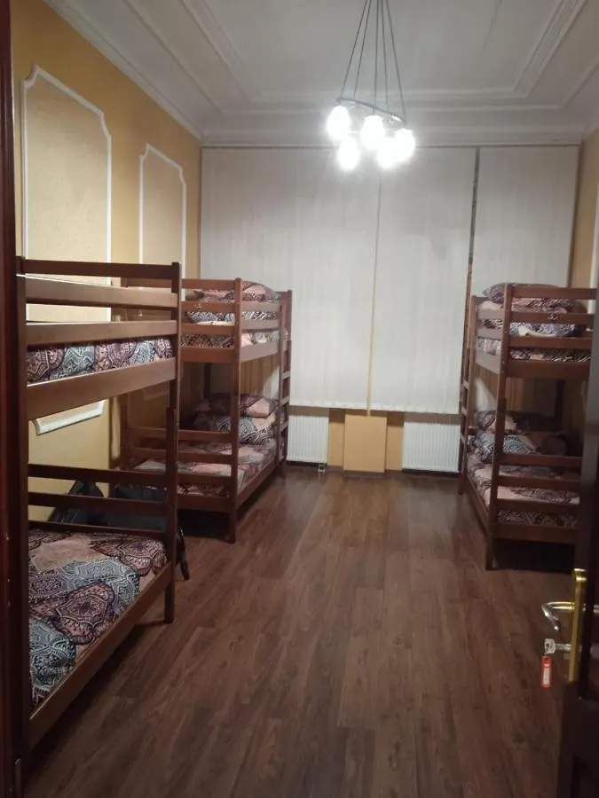 Подобова Оренда Ліжок Та Кімнат В Квартирі Lviv